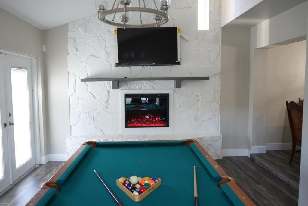 Villa Hosting New à Tampa Extérieur photo